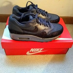 Nike Women's Air Max Premium 90 Sneakers Size 6.5